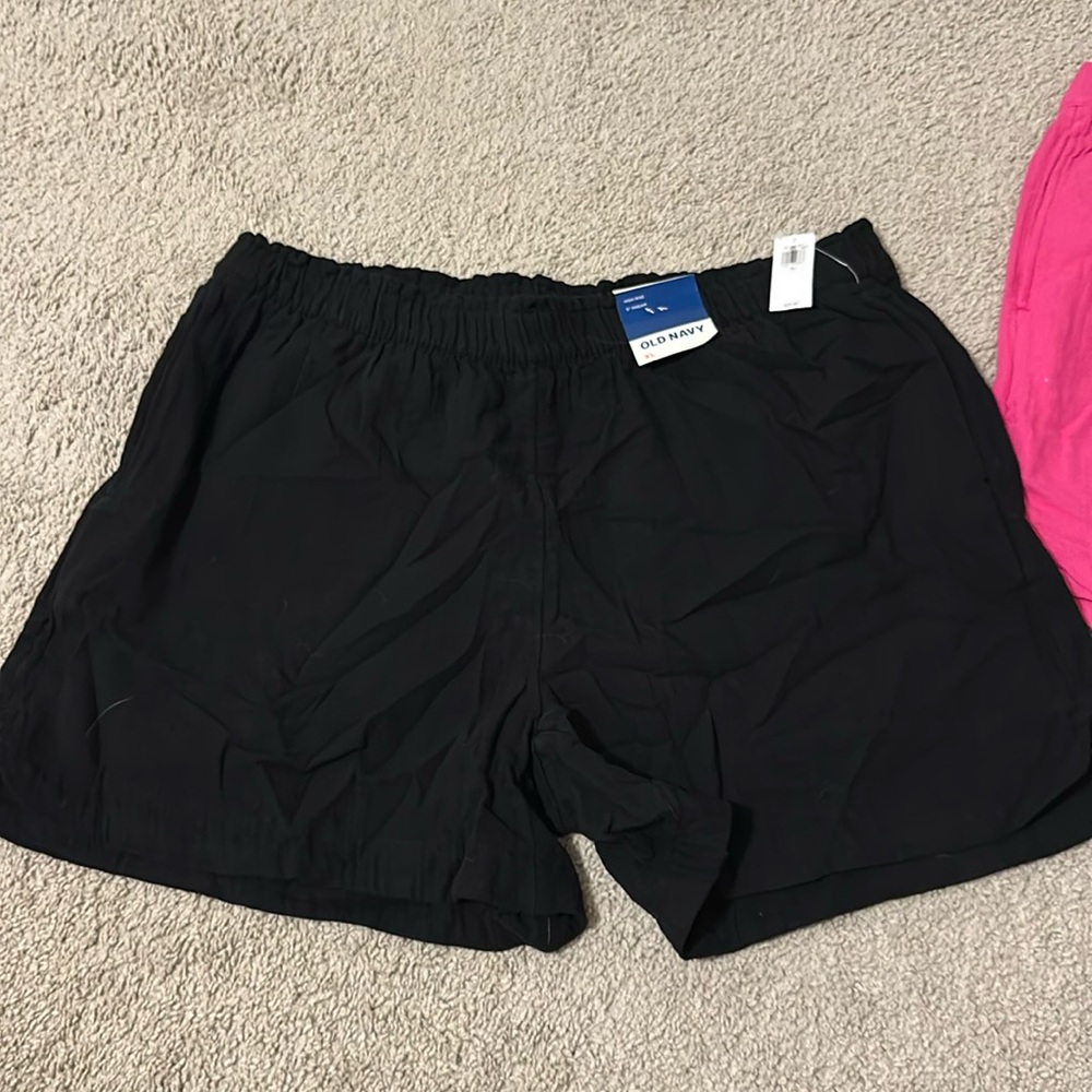 5” Inseam Black Linen Shorts